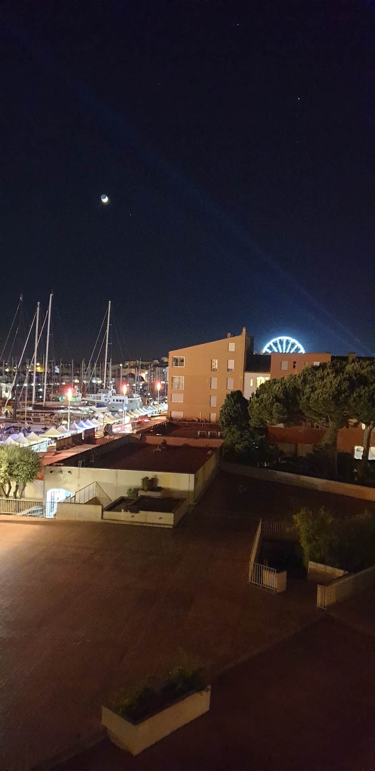 Vue port