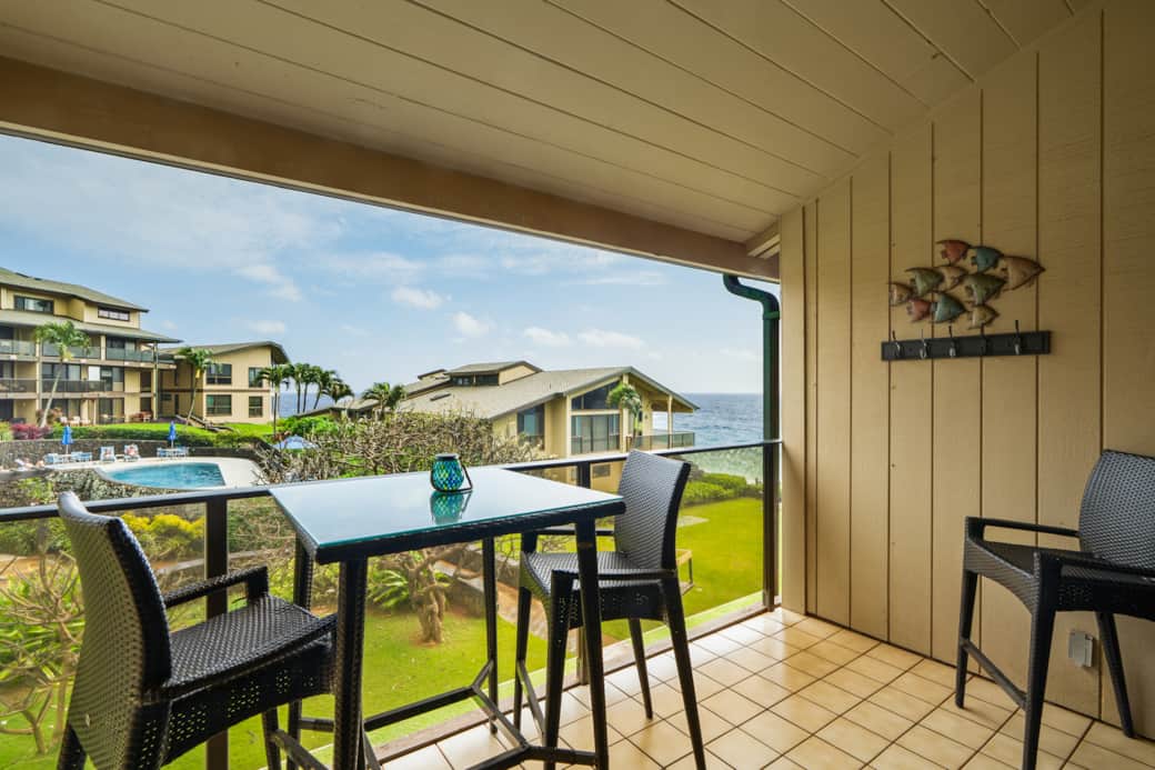 Private lanai with ocean views—your front-row seat to Poʻipū sunsets.