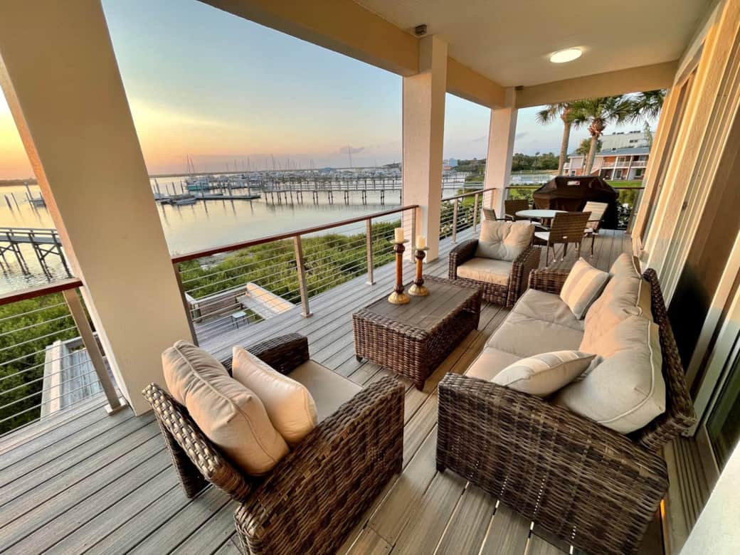 New Deck and Railings