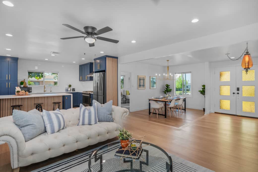 Main Entrance & Open Concept
