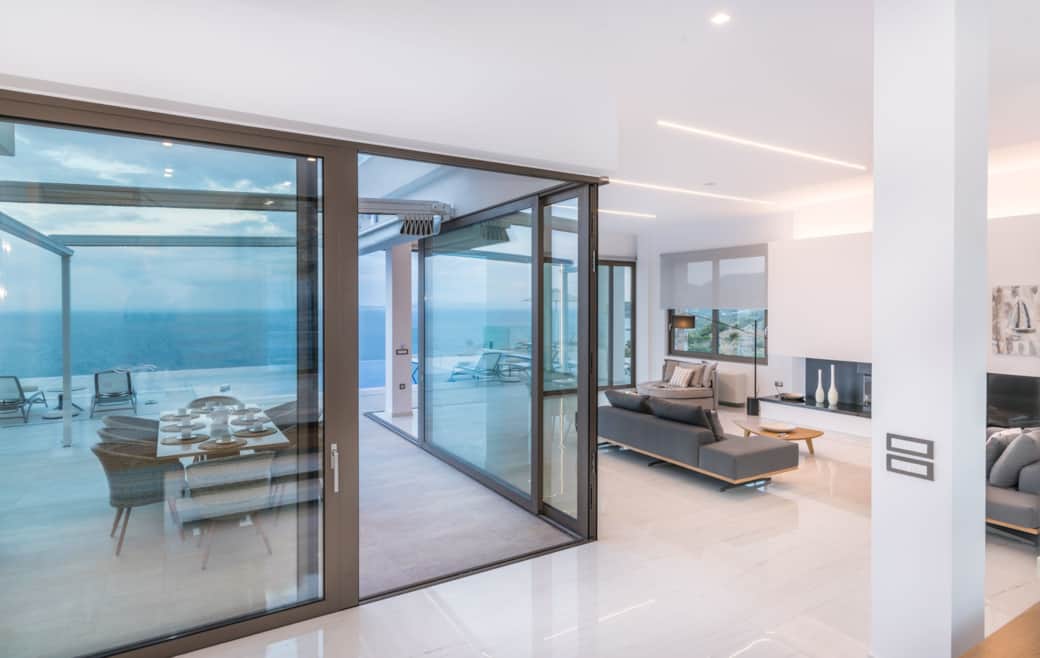 E55415F5 E7A1 4ABE 8690 455D60BBF20C