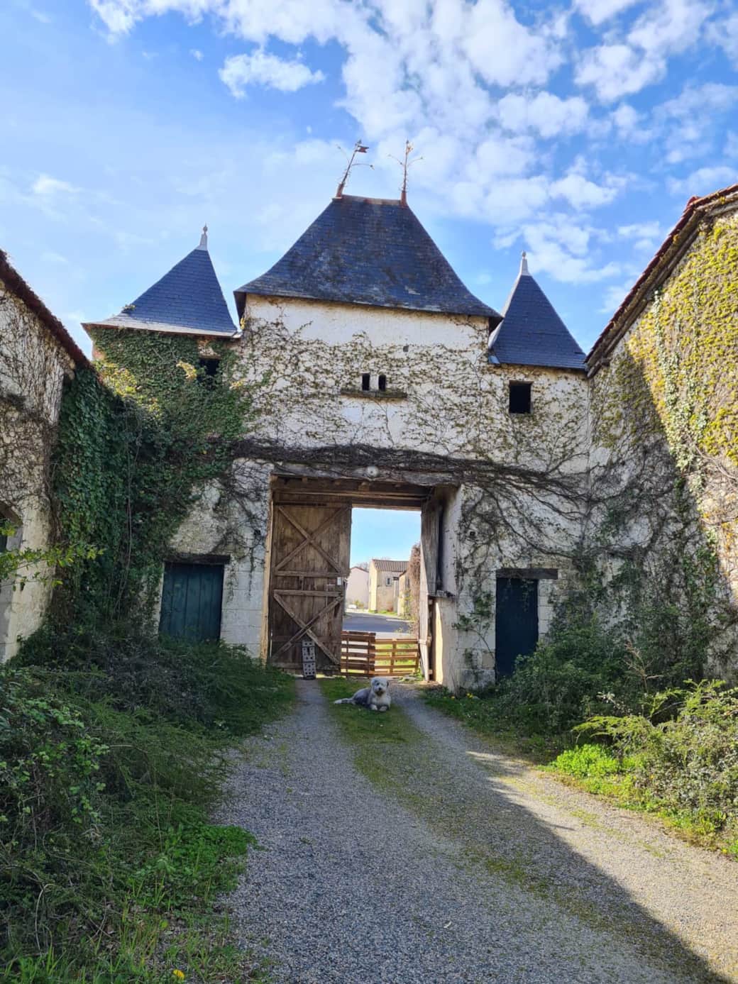 Châtelet d'entrée 