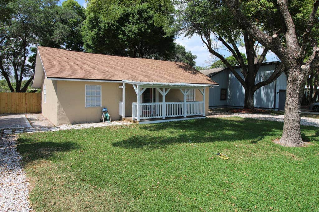 Nice area surrounding