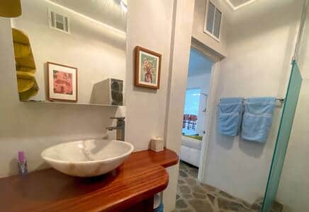 one bedroom bathroom one bedroom bathroom