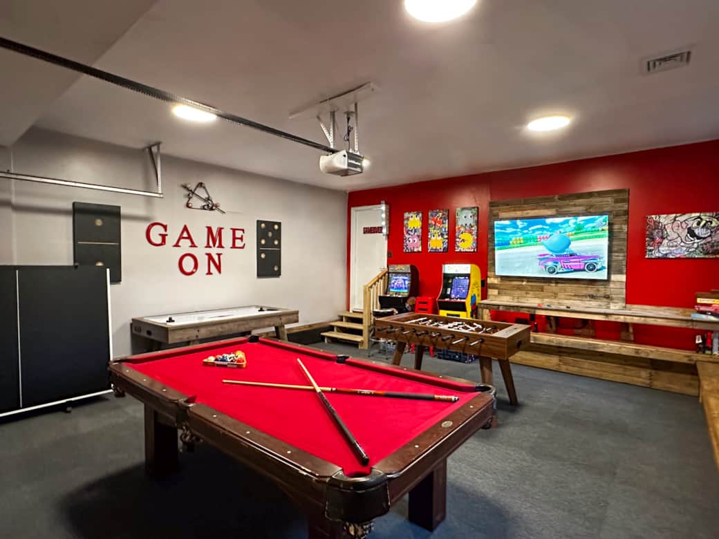 Game Room Game Room