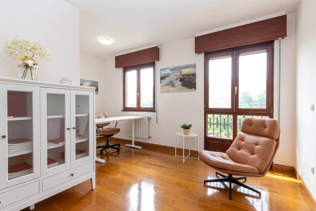 Sala office
