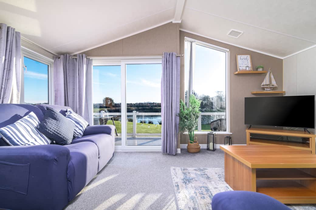 Living Room (View)