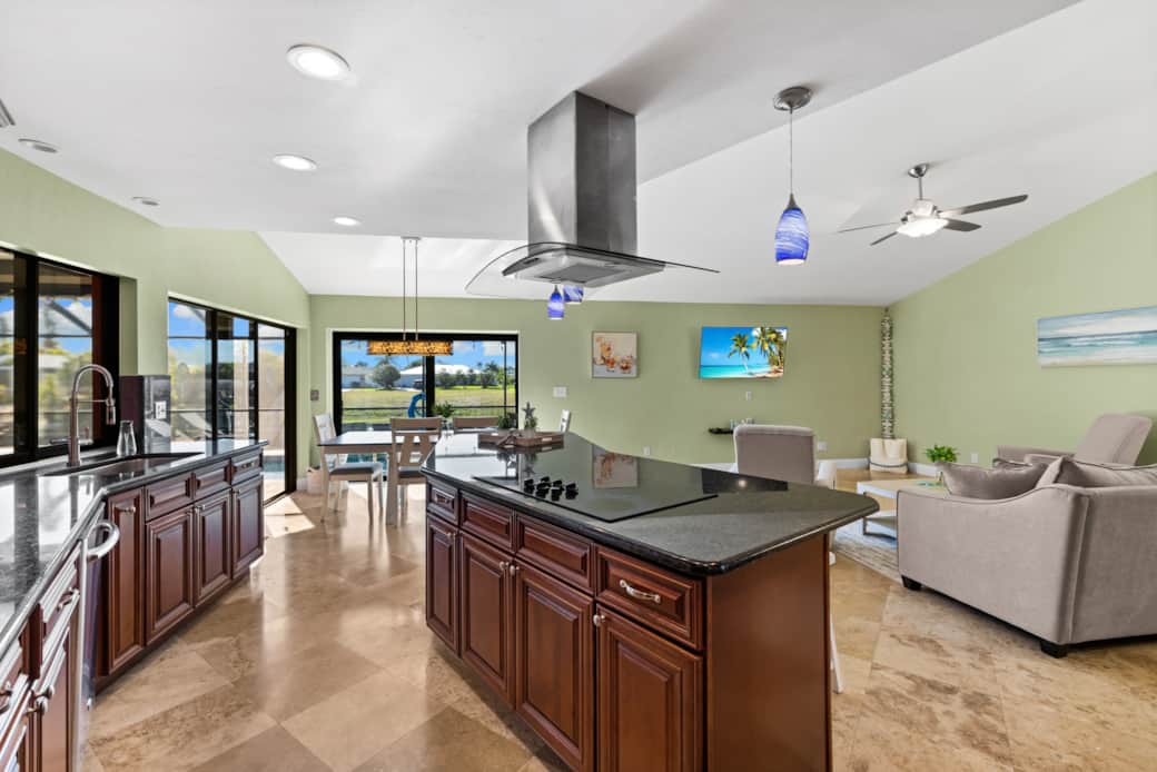 Seaside Villa Pura Vida