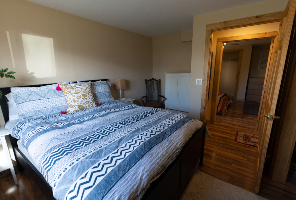 bedroom 2 queen bed bedroom 2 queen bed