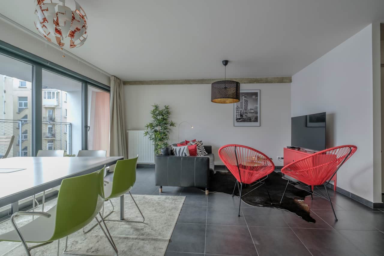 Living area / Dining area