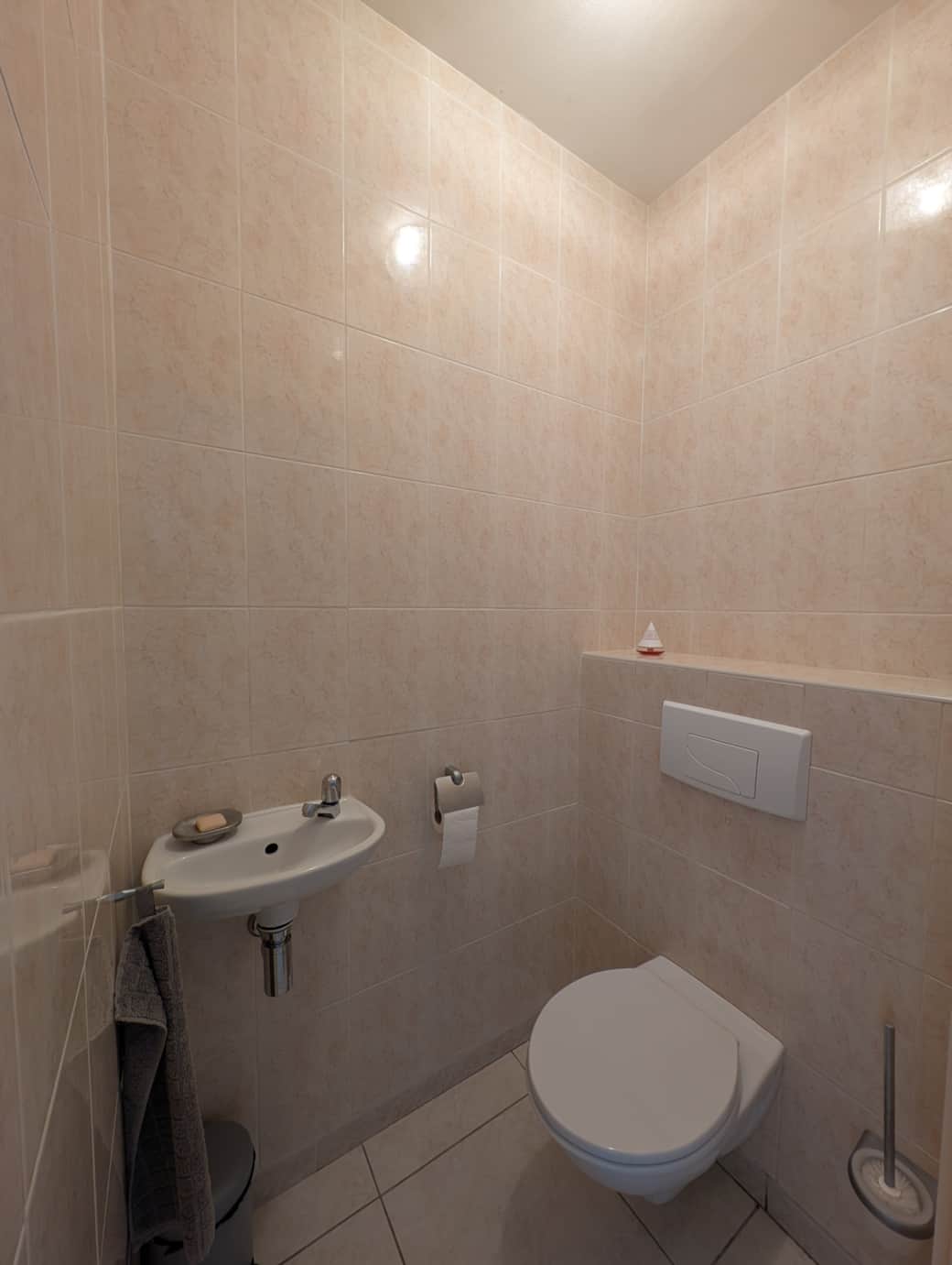 53 - Toilette séparé 53 - Toilette séparé