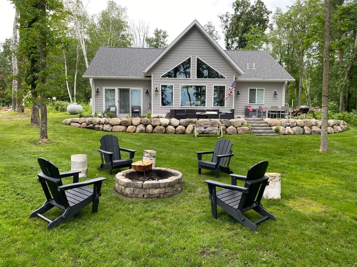 Lake Side Yard