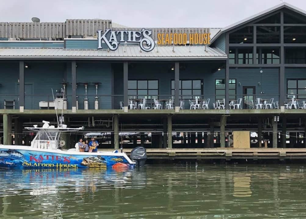 Katie’s Seafood Market and Restaurant in Galveston, Texas serving fresh Gulf seafood near the harbor