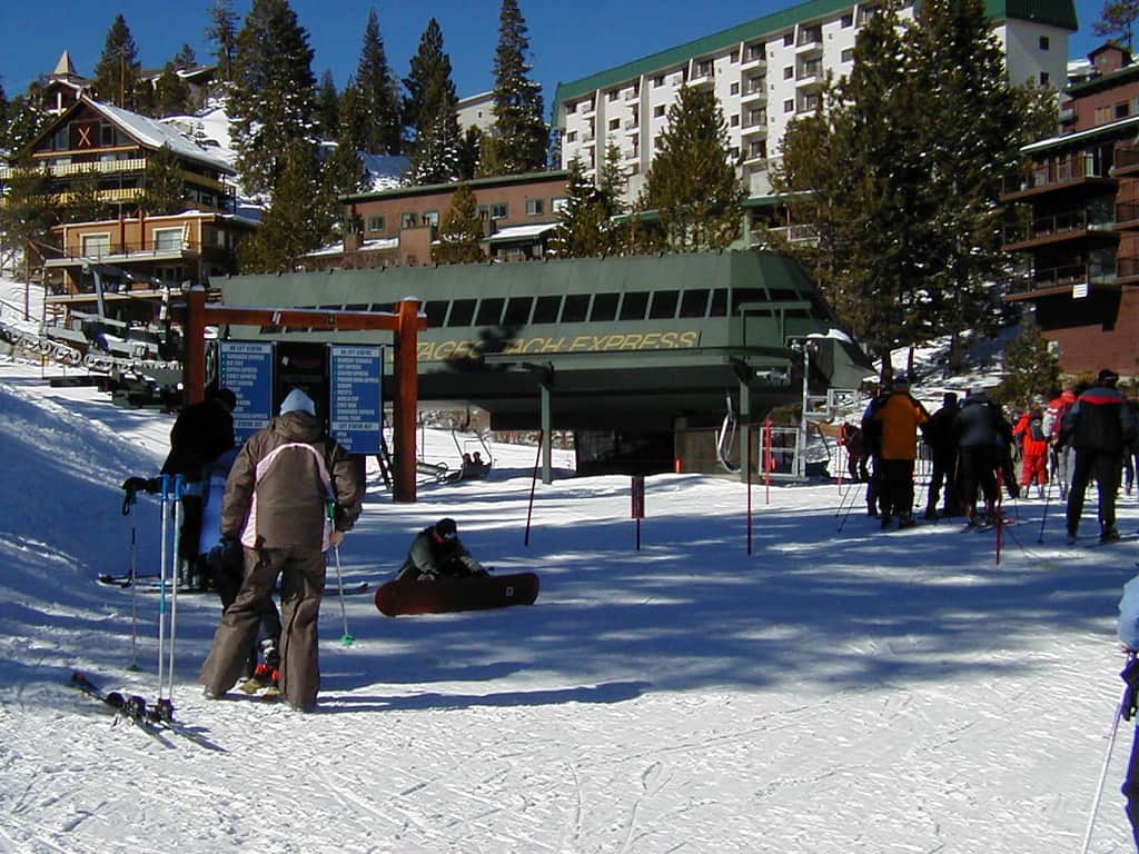 Stagecoach Express Lift