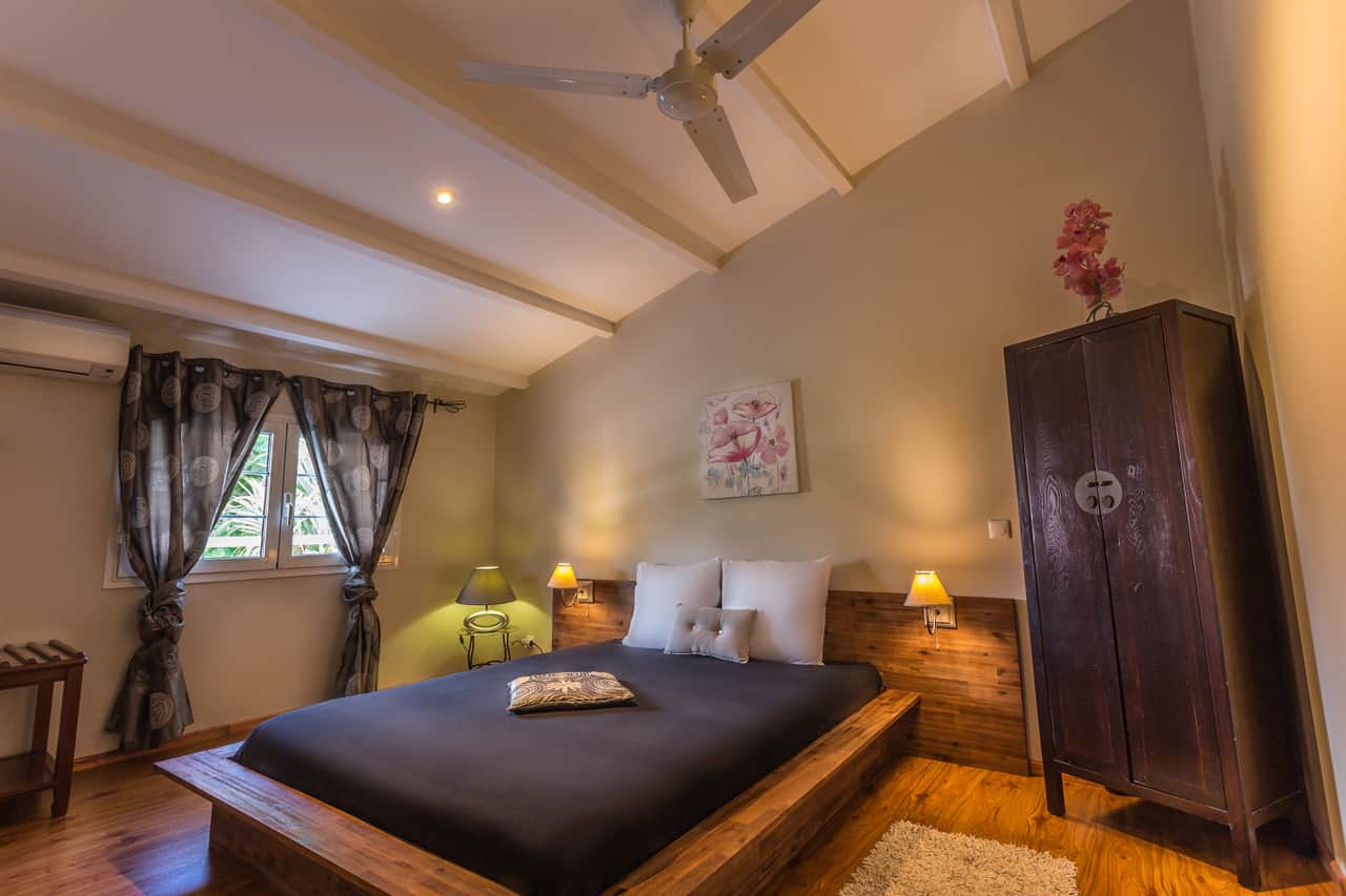 Chambre double à l'étage