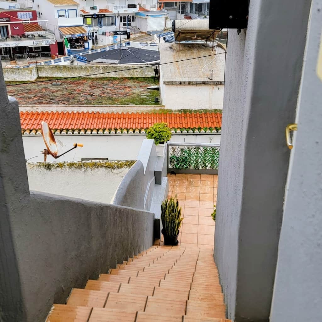 CarvoeiroRiad StepsToApartment 1024x1024 CarvoeiroRiad StepsToApartment 1024x1024