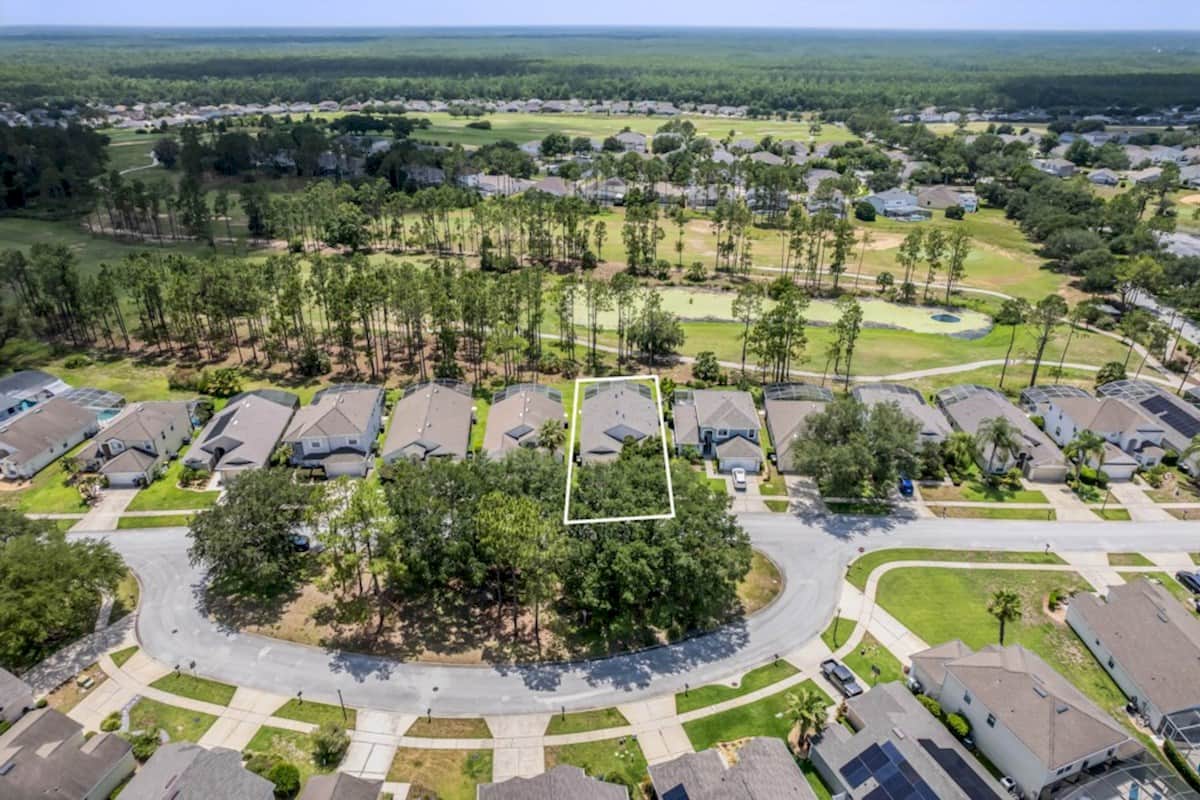 Your villa overlooks the gold course