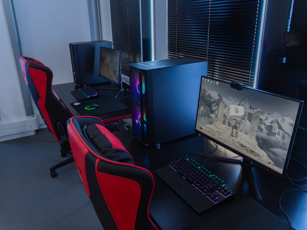 Room #2 - 7PC's Room #2 - 7PC's