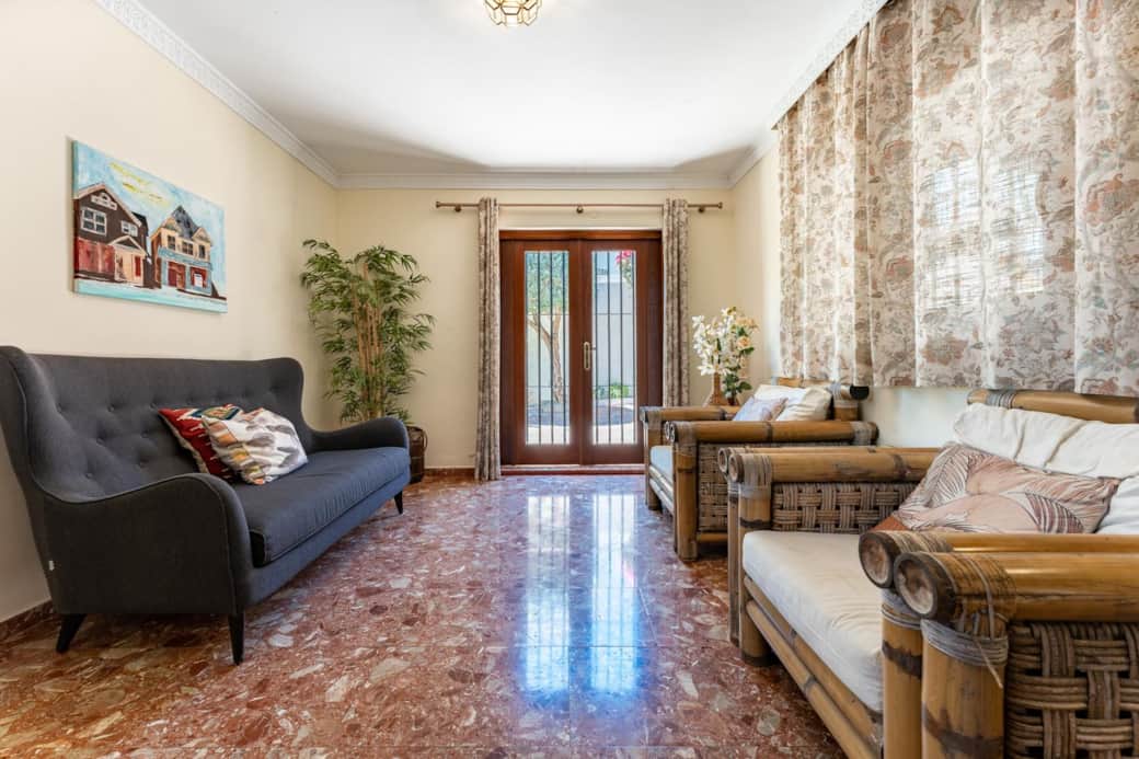 Sitting Area Sitting Area