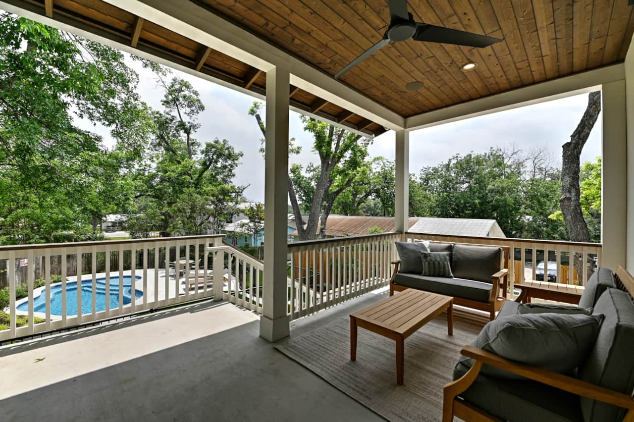 291 Back Porch