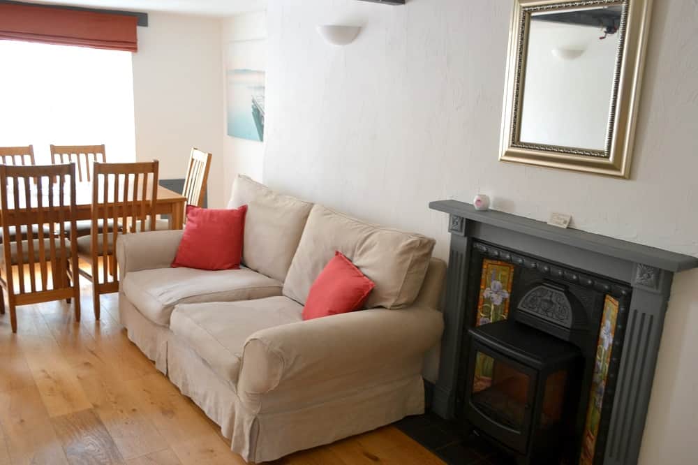 Sitting room 2 Sitting room 2