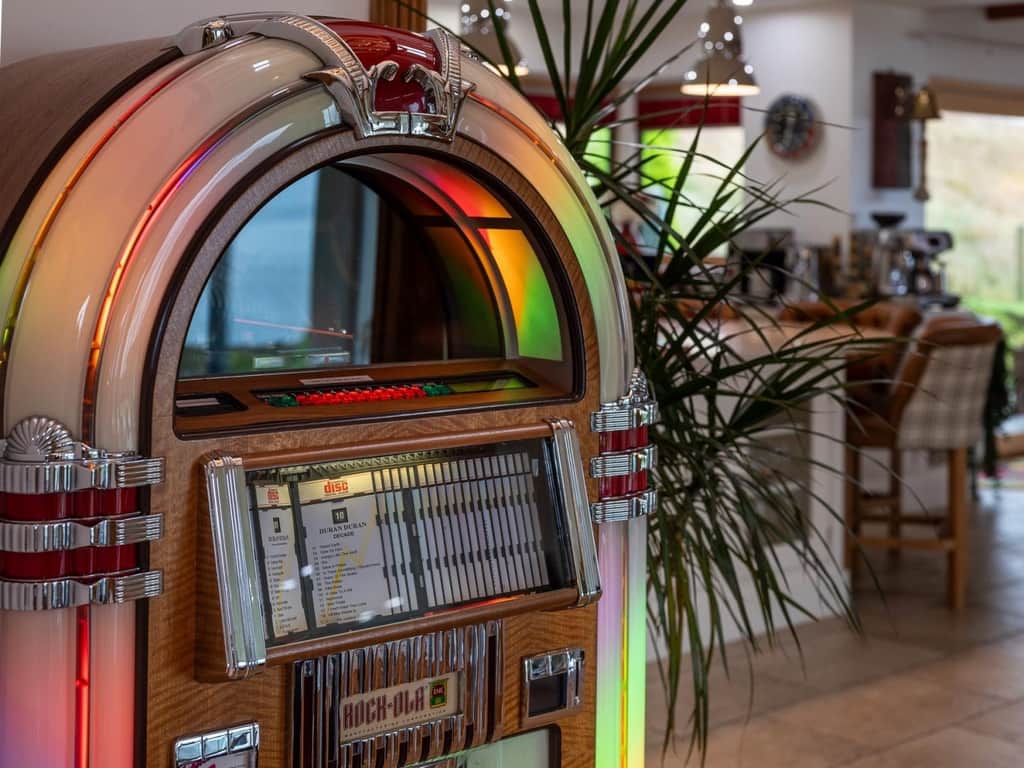 Rock-Ola Jukebox