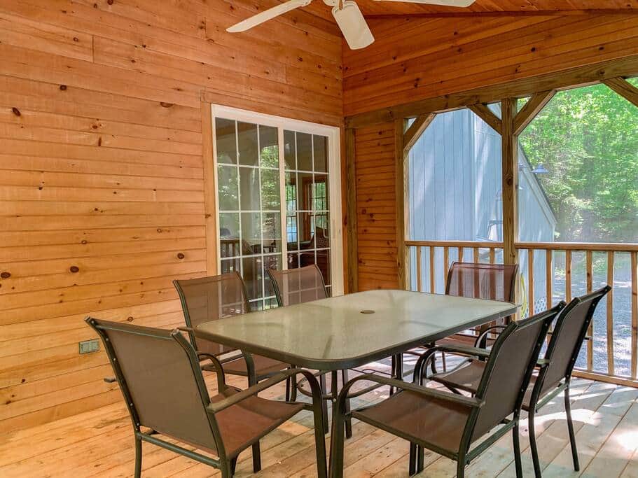 Screened Porch