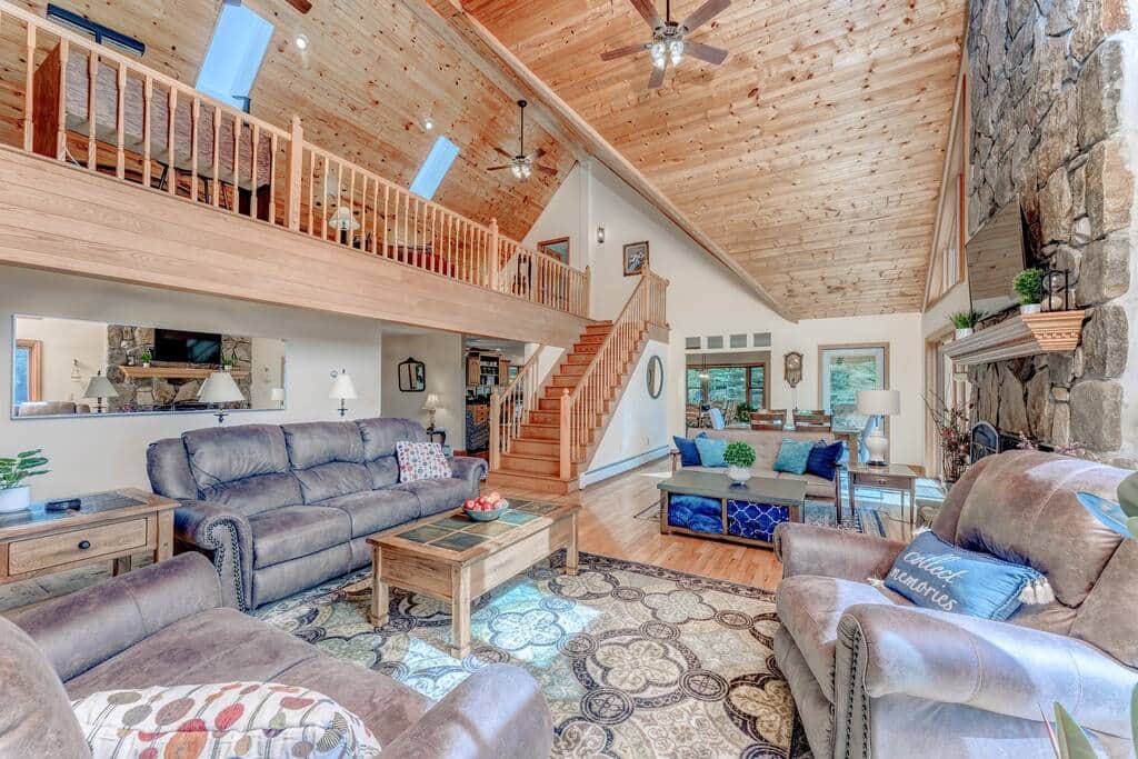 Ba9e7c33 2fb9 41a8 abd5 bd9bb067a73b