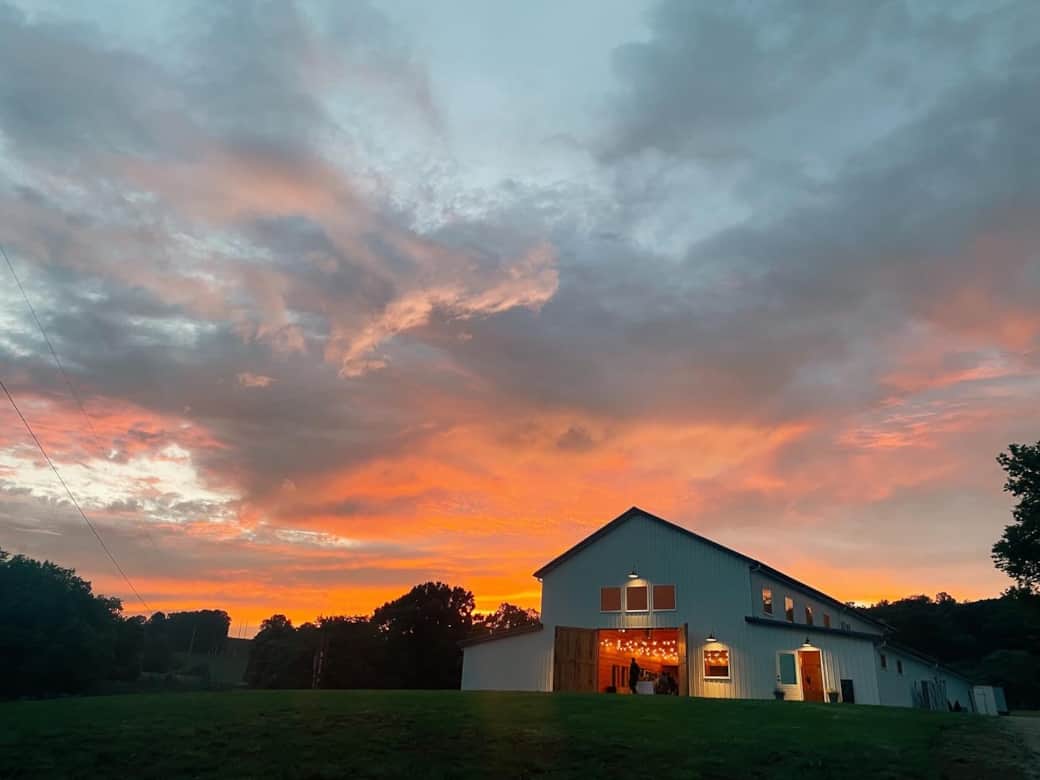 The Kindred Barn - Sunset condo is around the back on the second floor The Kindred Barn - Sunset condo is around the back on the second floor