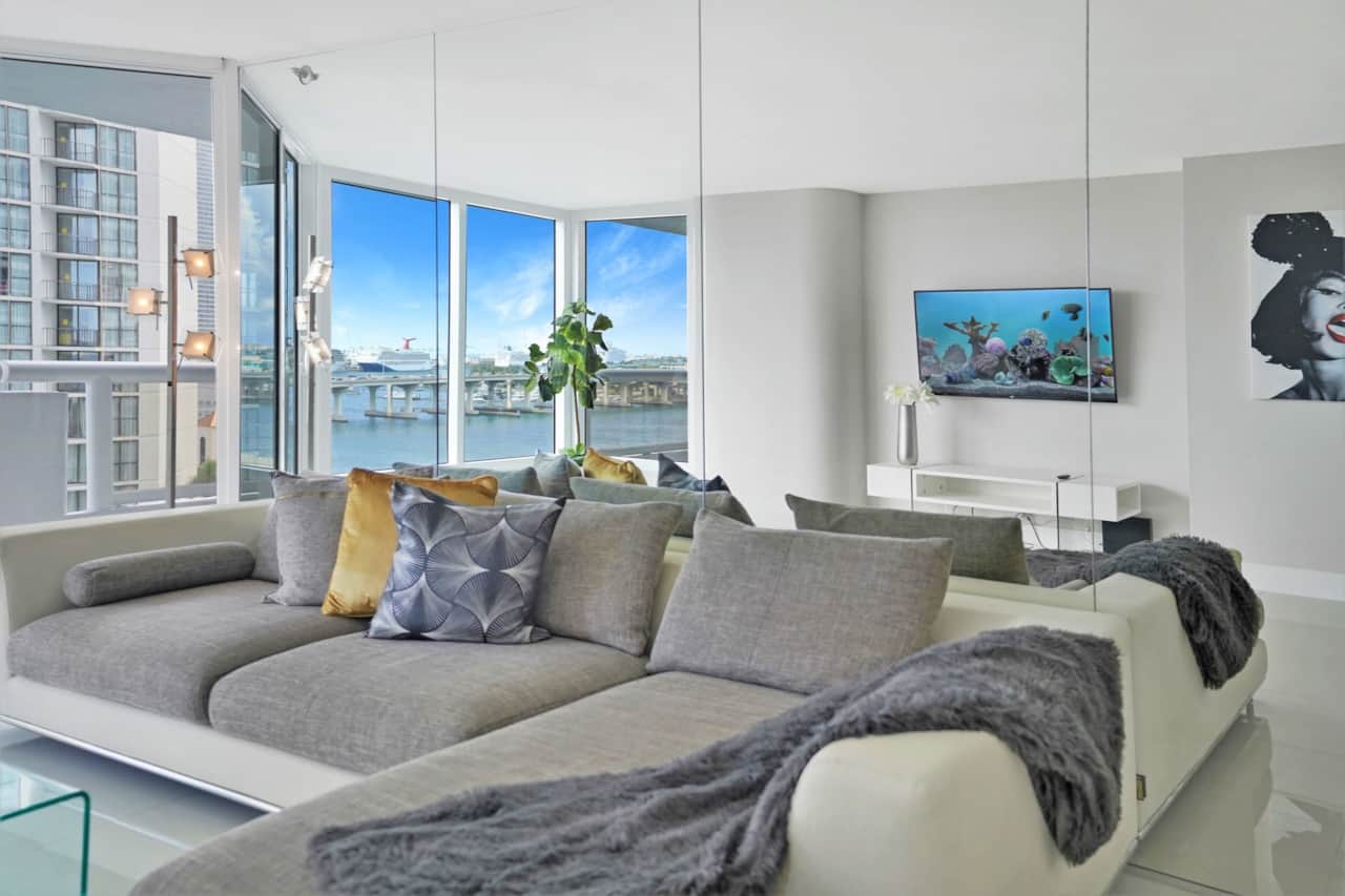 Life is Gucci! (3 bedroom condo)