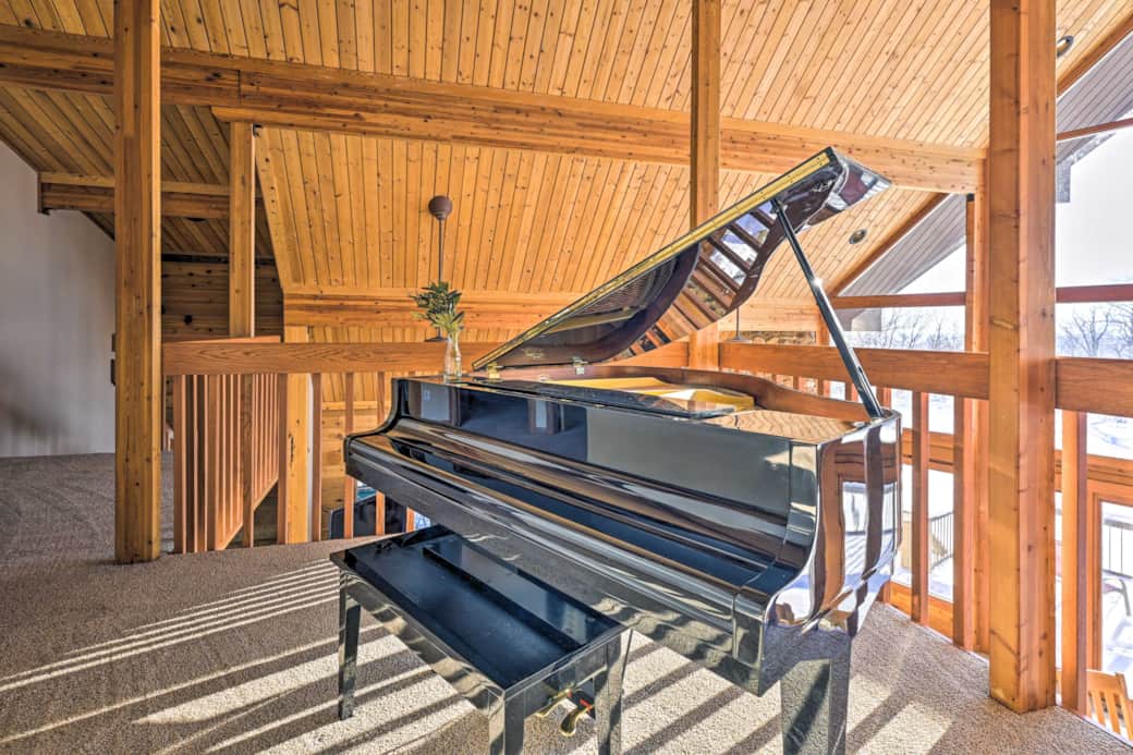 Upper Level | Kawai Baby Grand Piano