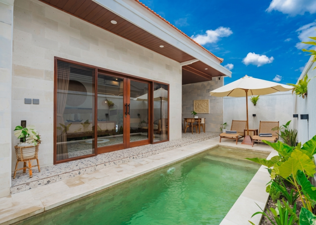 Your Private Oasis & Plunge Pool Your Private Oasis & Plunge Pool