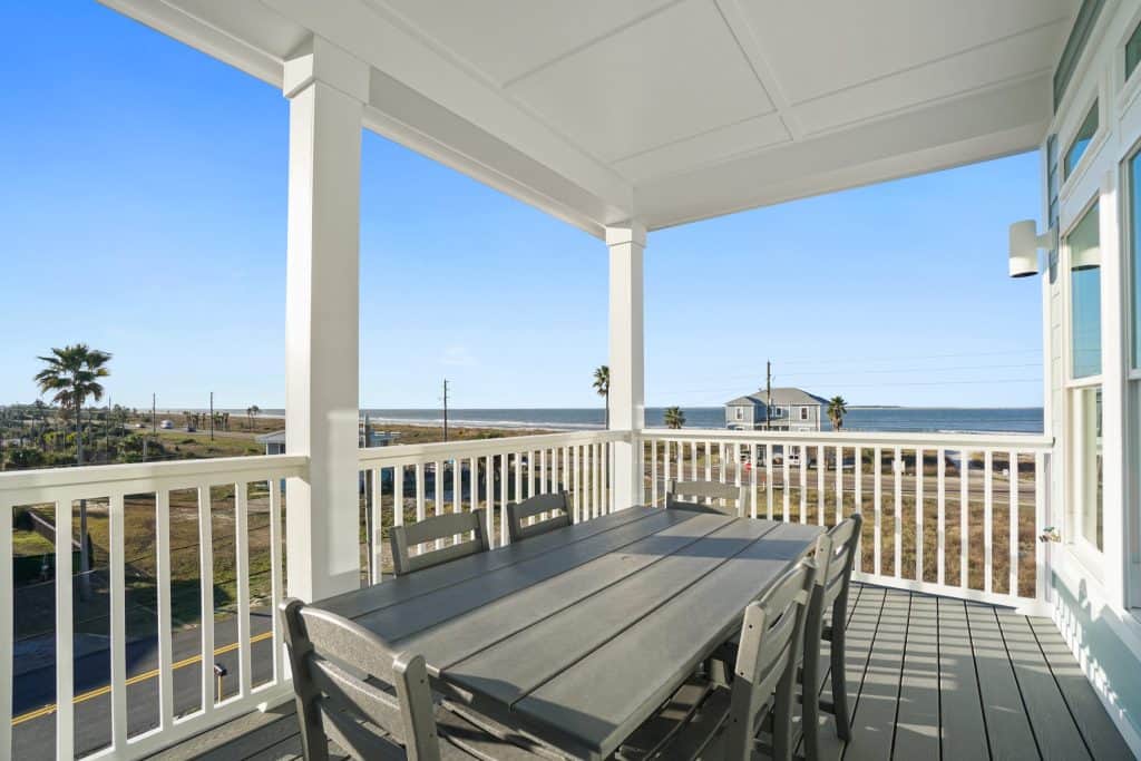 Top porch 4