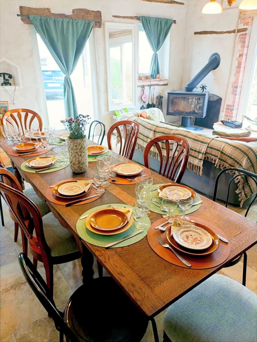 EN ROUTE POUR LA TABLE D'HOTE