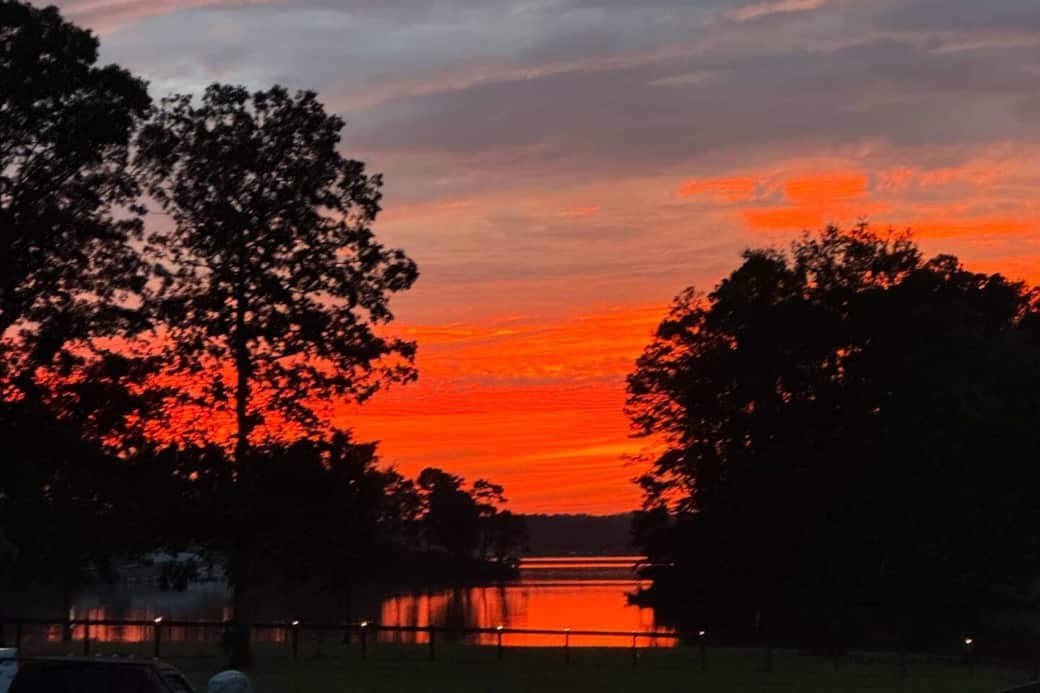 The sky is on FIRE!