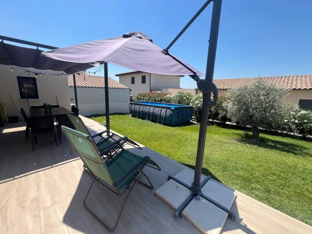 Jardin, terrasse, piscine Jardin, terrasse, piscine