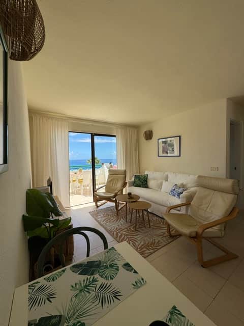 Living room overlooking the atlantic sea. Living room overlooking the atlantic sea.