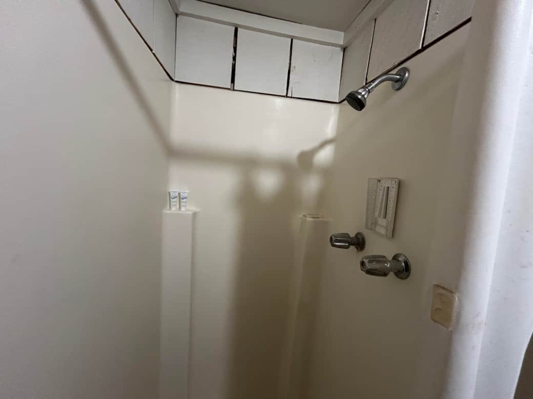 Cabin 7 Shower