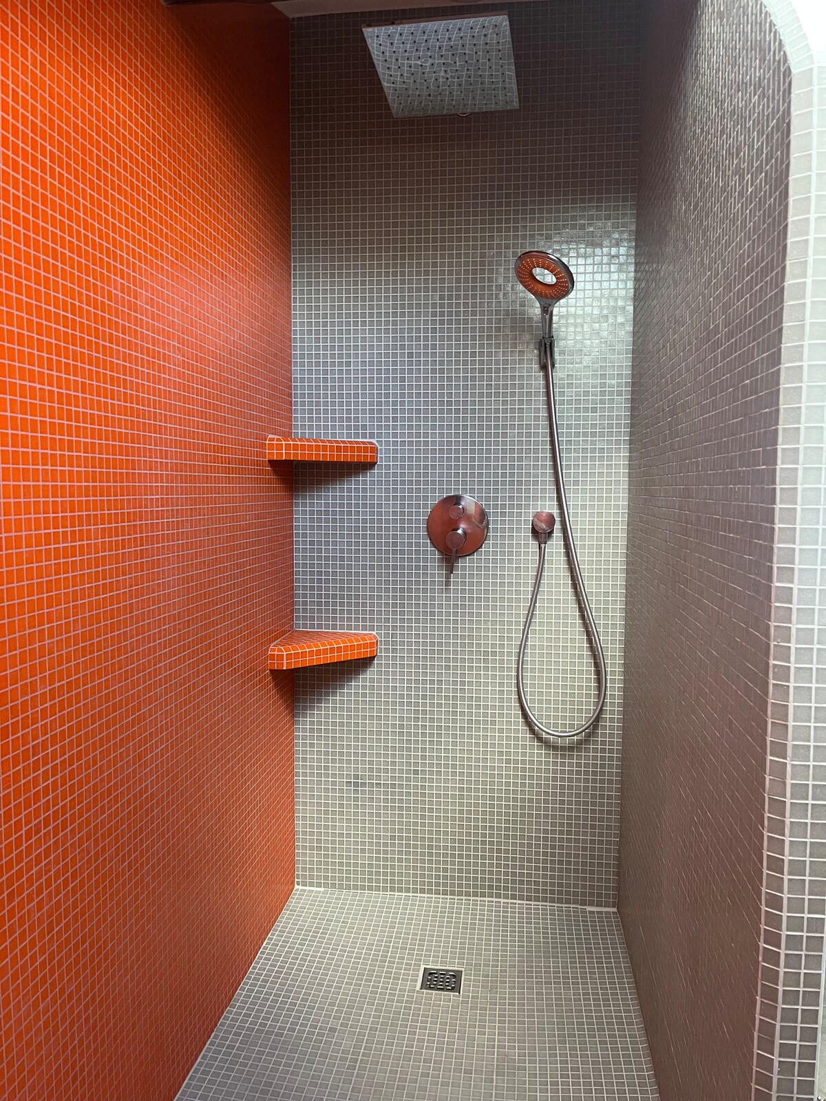 Provençal farmhouse & padel court swimming pool AC