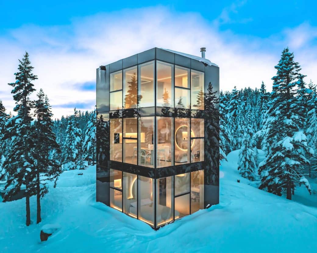 Floor-to-ceiling windows with panoramic views