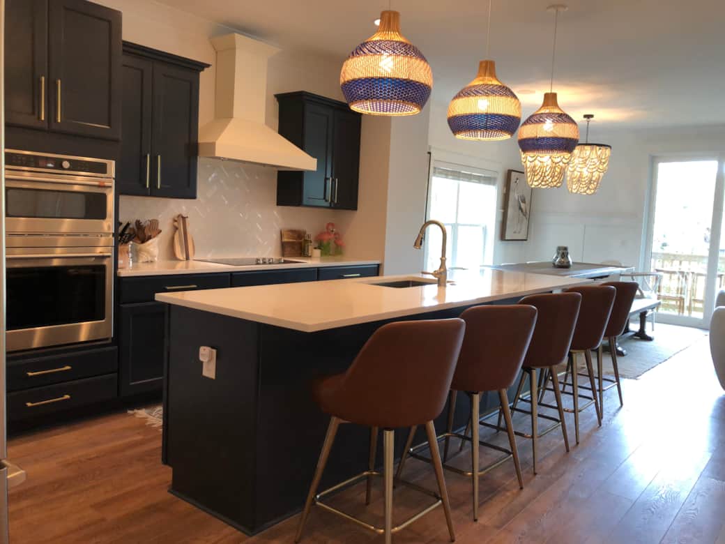 Gourmet Kitchen Fully Loaded! With Island that Seats 5 Comfortably Gourmet Kitchen Fully Loaded! With Island that Seats 5 Comfortably