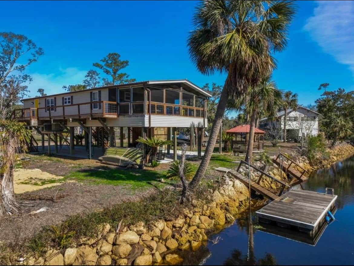 Waterfront/Dock