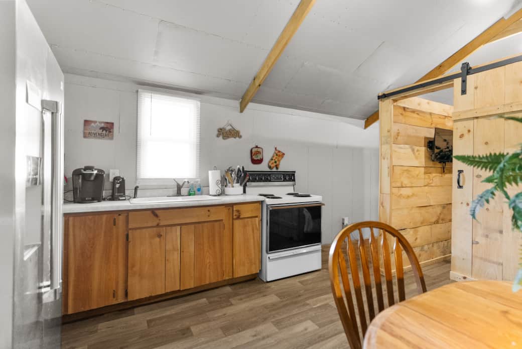 Karen Krashpad Kitchen