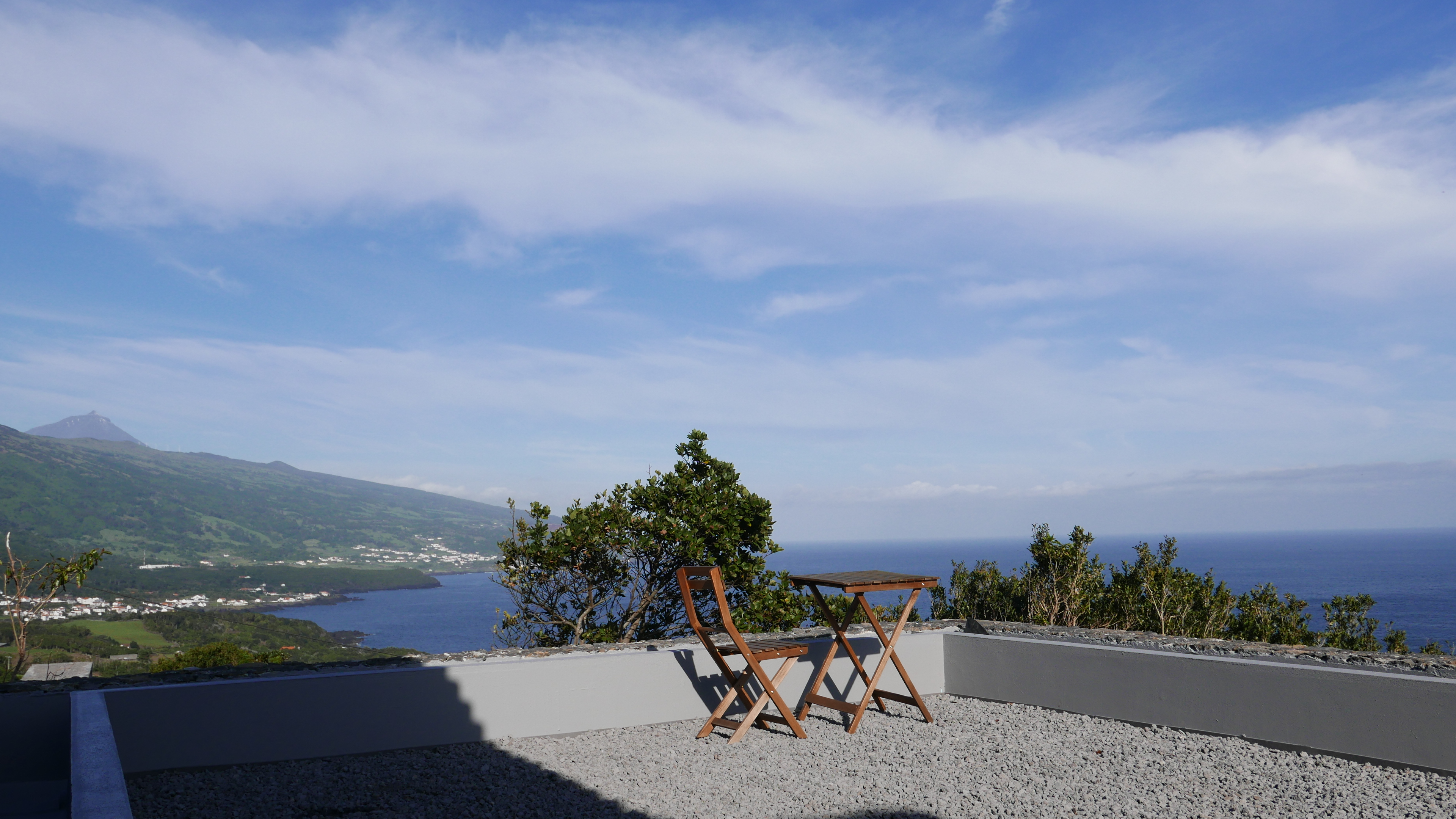 Vista do terraço / Terrace view