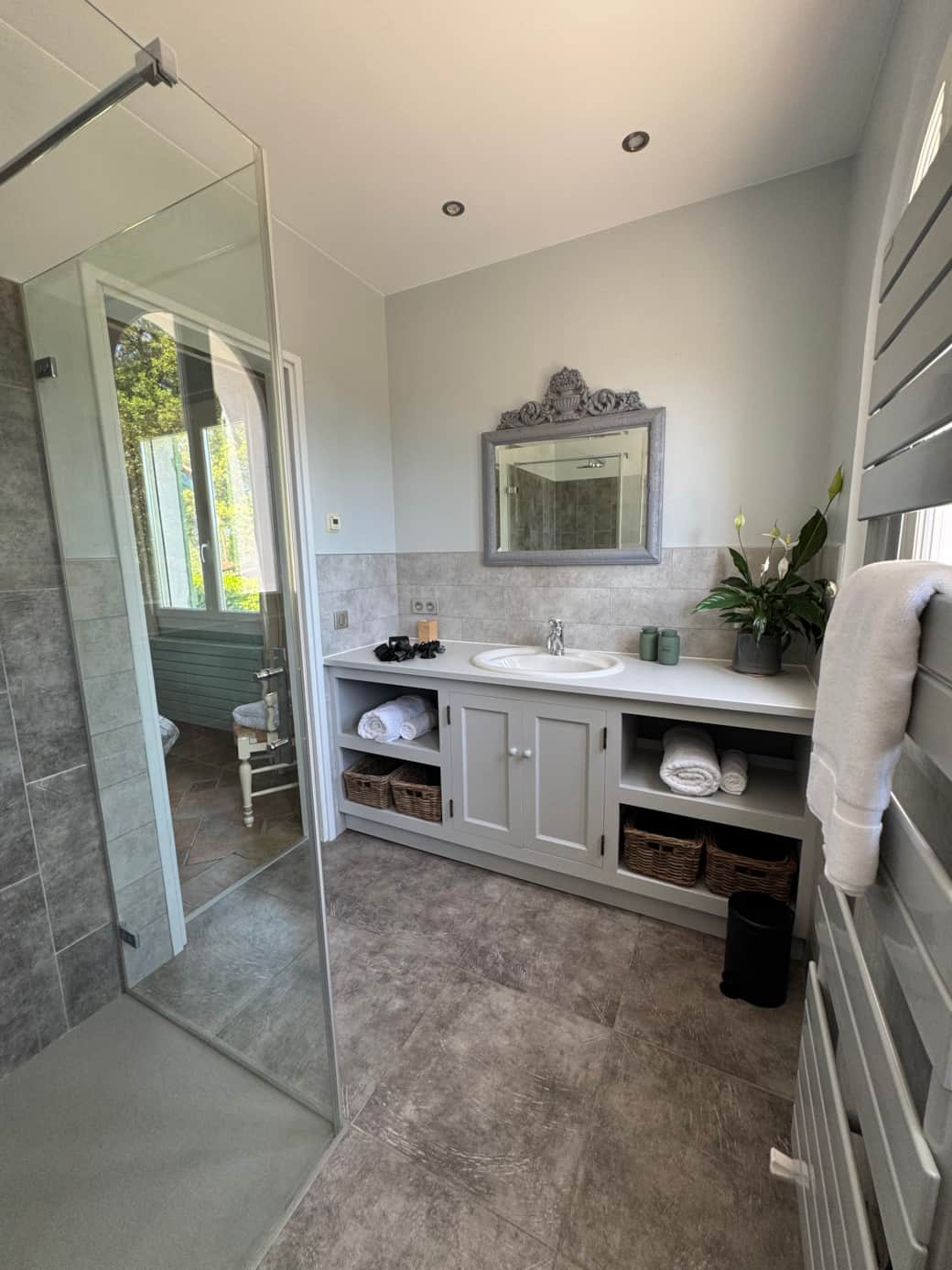 En-suite En-suite