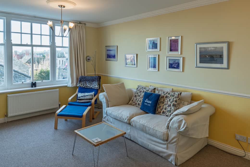 Living Area Living Area