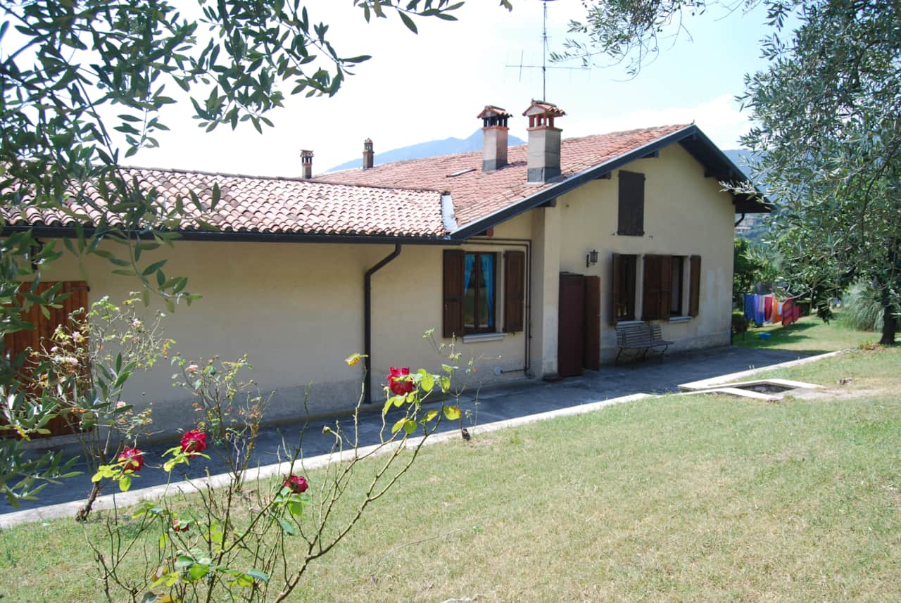 ESTERNO