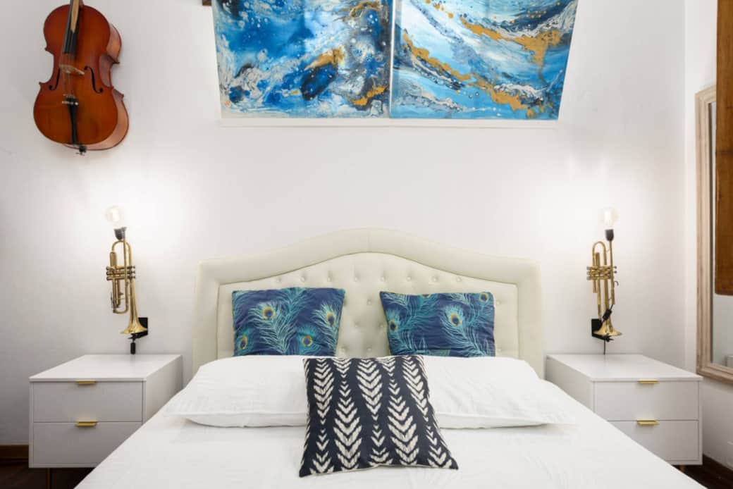 confortevole letto matrimoniale con materasso Memory confortevole letto matrimoniale con materasso Memory