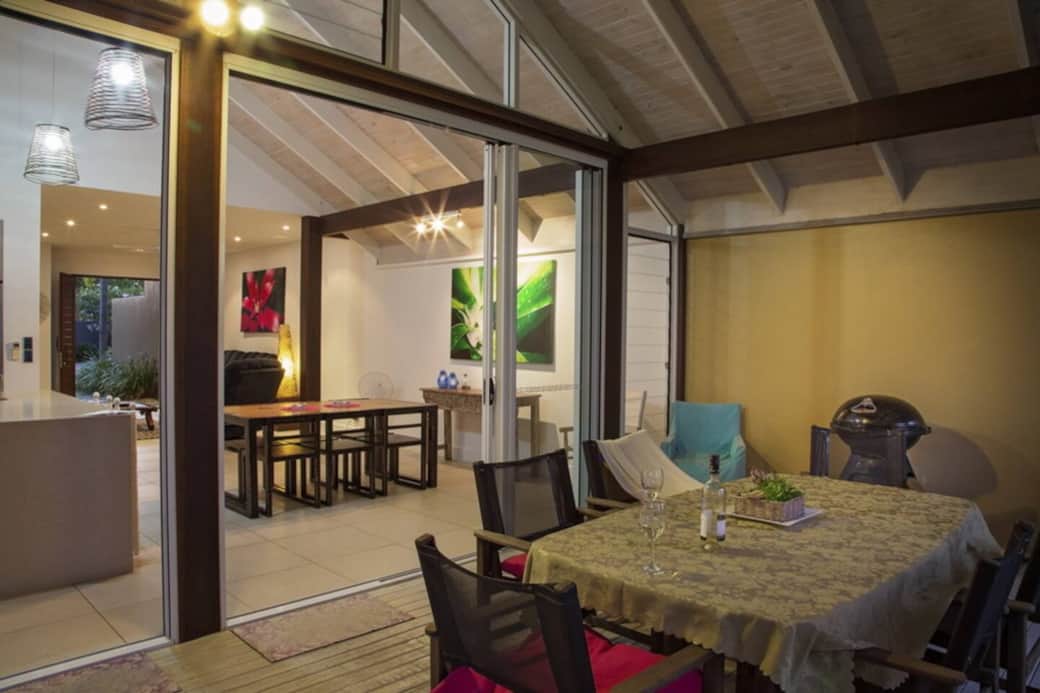 Fish on a Fence - Outside dinning to the inside living 