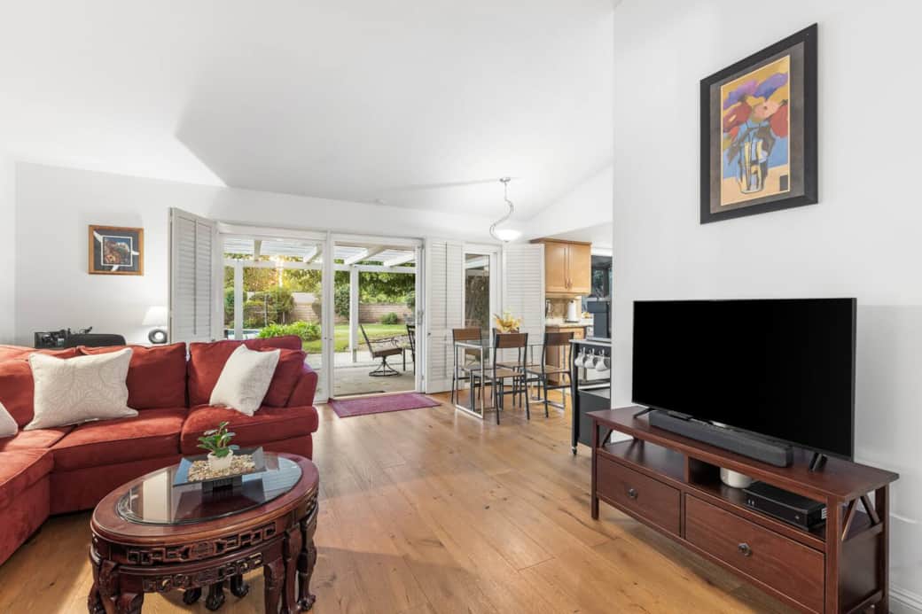 The space will also give you direct access to the dining area, making it easy to sit down for meals or snacks.
